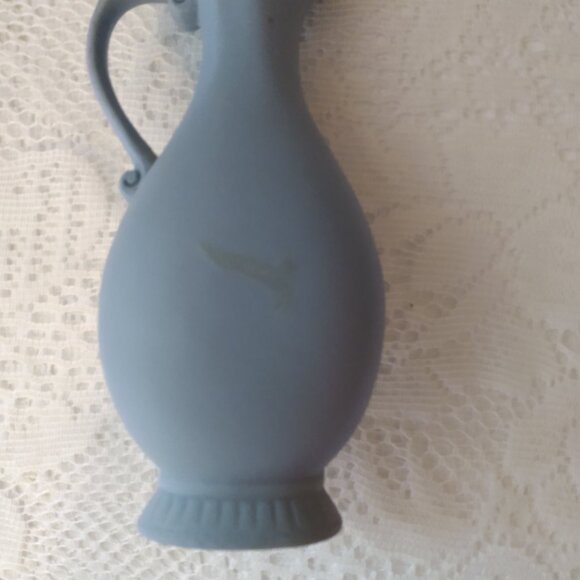 Vase & urn - Picture 13 of 14